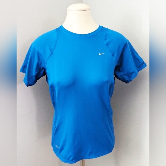 Nike Fit Dry Blue short sleeve athletic T-shirt Medium Dri Fit - Picture 4 of 4